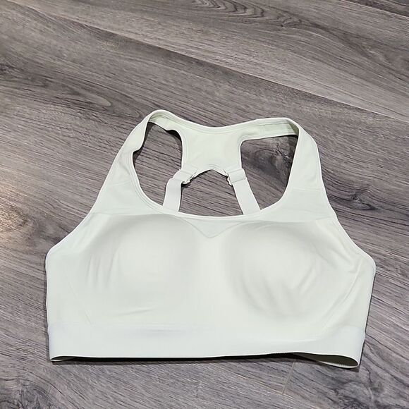 EUC Gymshark Mint Green Open Back Training Sports Bra - Picture 1 of 9